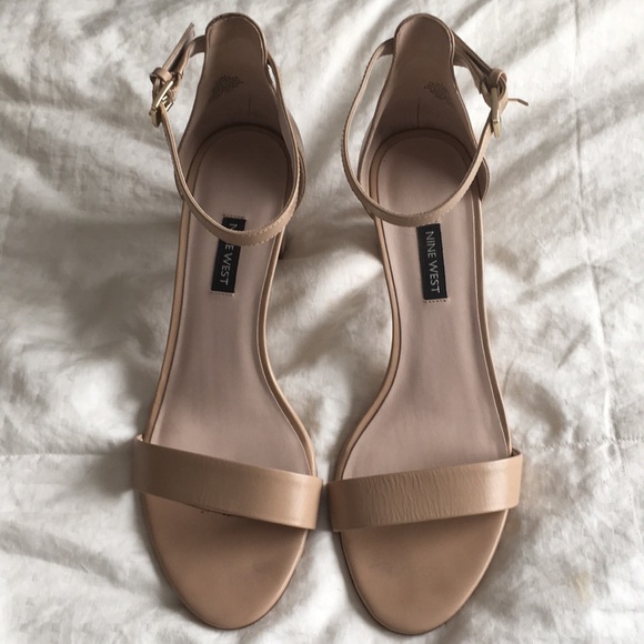 nine west nude shoes